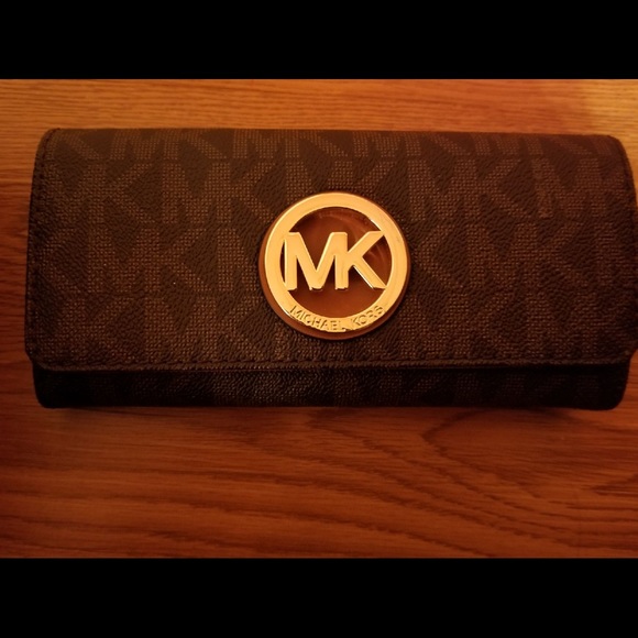 👜👛Michael Kors Purse and Wallet Set👛👜😍 - Picture 4 of 5